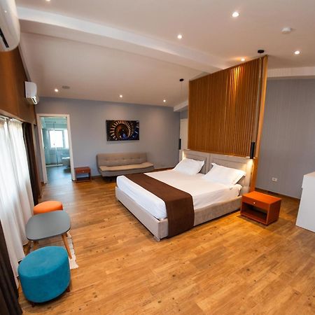 Olivar Hotel Tirana Selita Kültér fotó