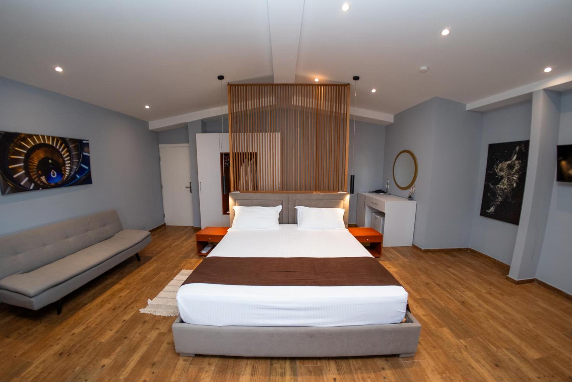 Olivar Hotel Tirana Selita Kültér fotó
