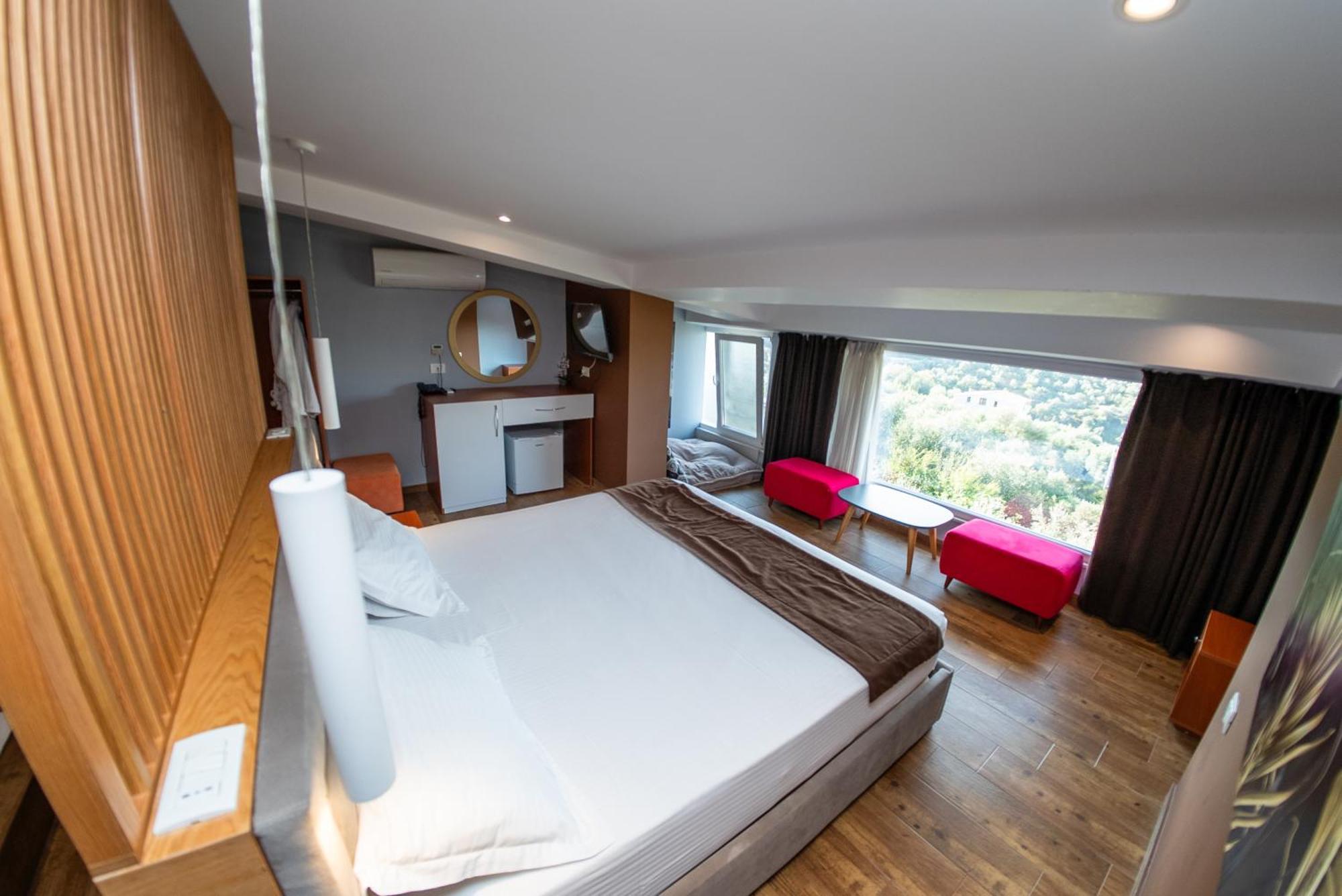 Olivar Hotel Tirana Selita Kültér fotó